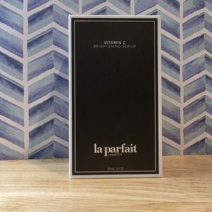 La Parfait Vitamin C Brightening Serum